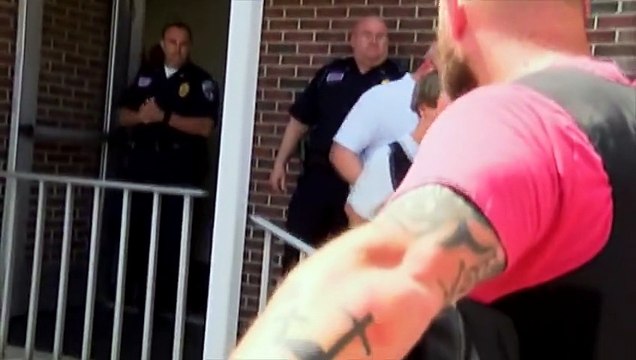 Tuerie de Charleston : les familles des victimes pardonnent le meurtrier