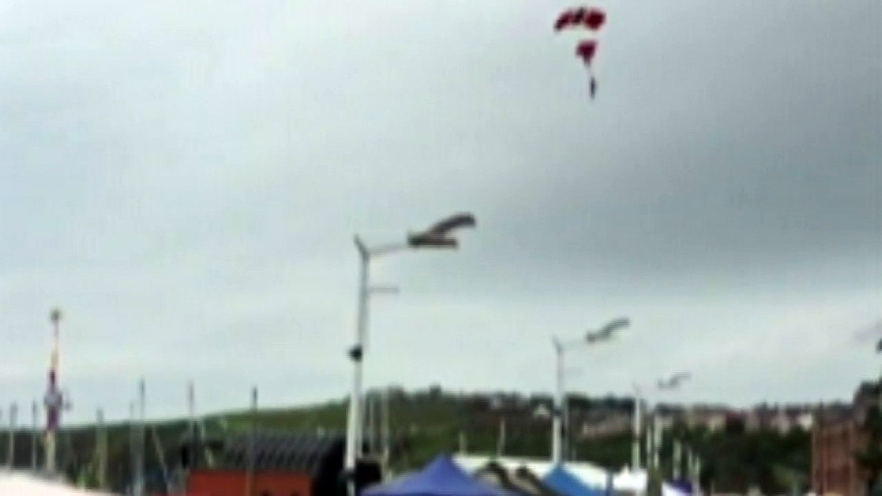 Dramatic video shows Red Devils parachute rescue