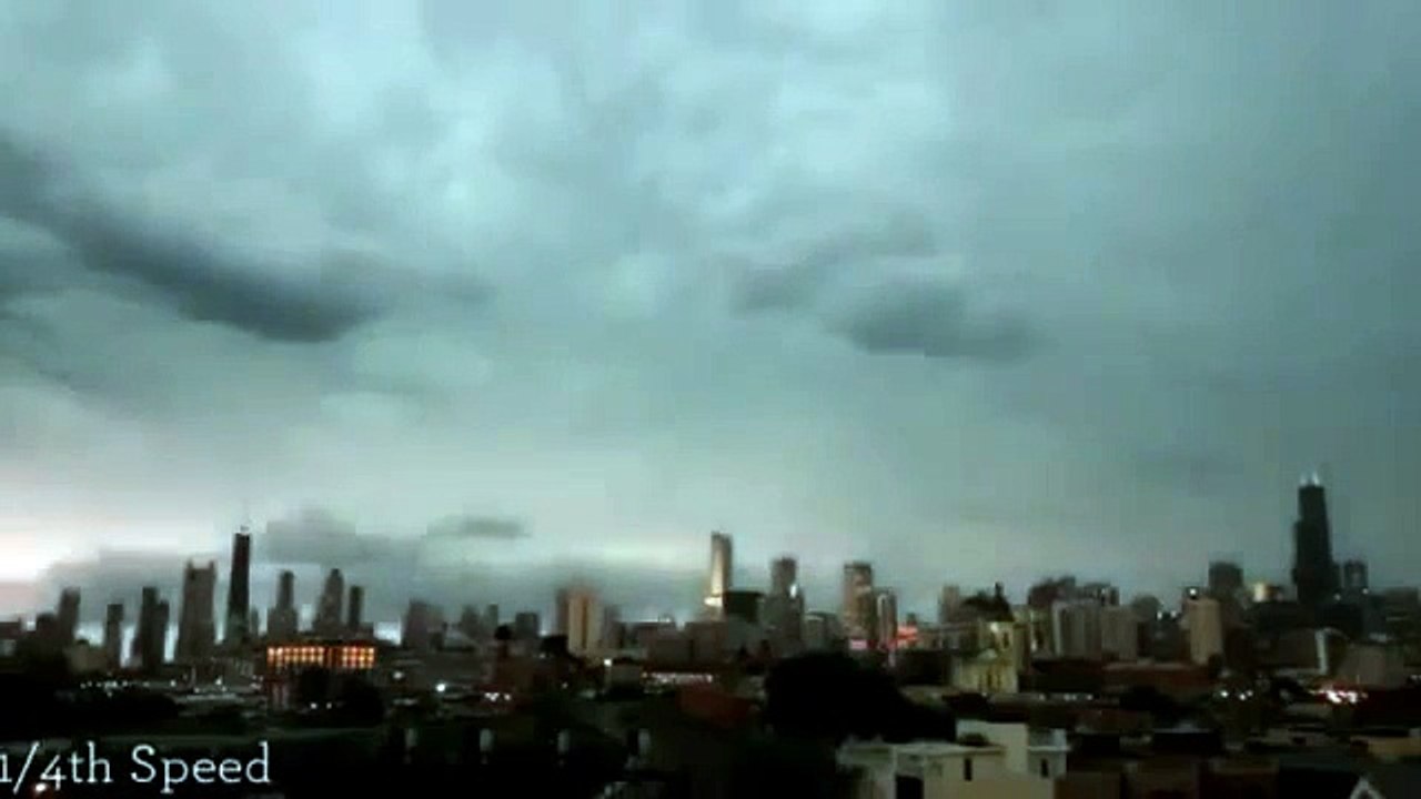 Amazing Lighting In the sky