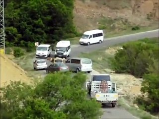 Bir okurumuzun kamerasından an an TKP ML TİKKO gerillalarından yol kesme eylemi