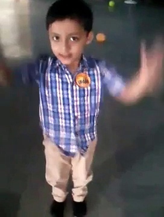 Hindi Song by LKG kid