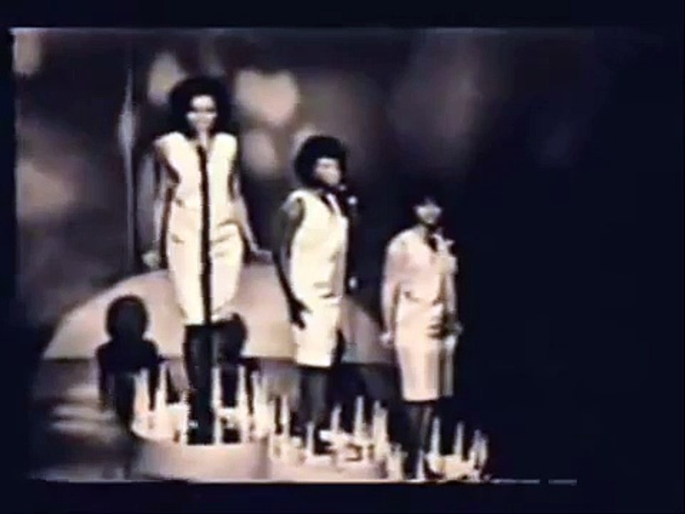 The Supremes | Live on Shindig (1965) - "Stop! In The Name Of Love"
