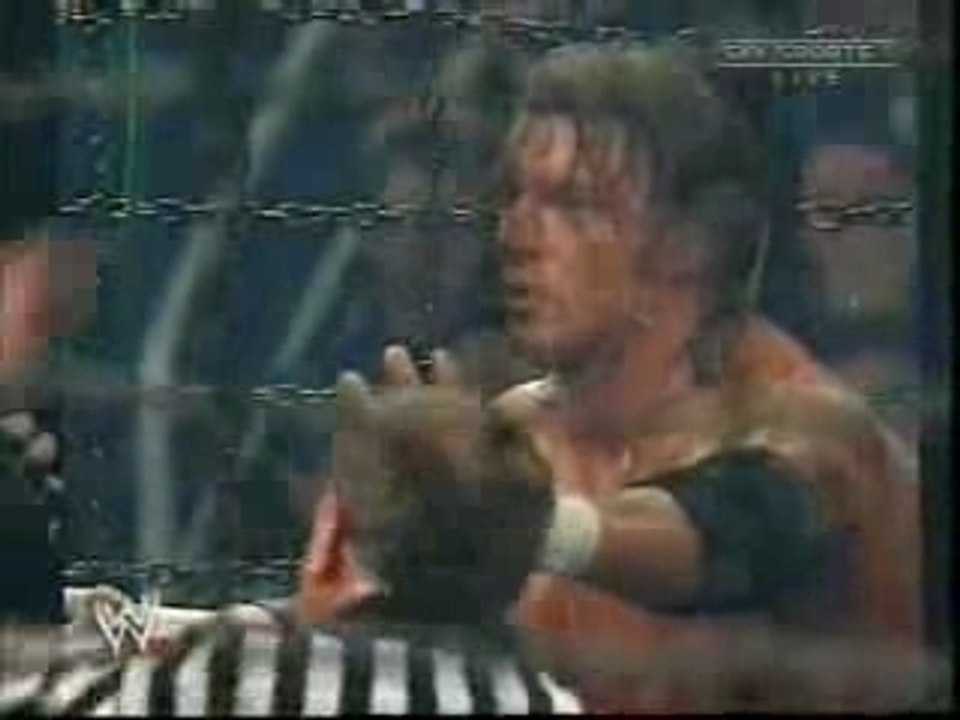 Summerslam 2003 - Elimination Chamber(2)