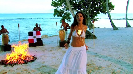 Amelia Vega Pasa Un Segundito Video OFICIAL AmeliaVega.net 1