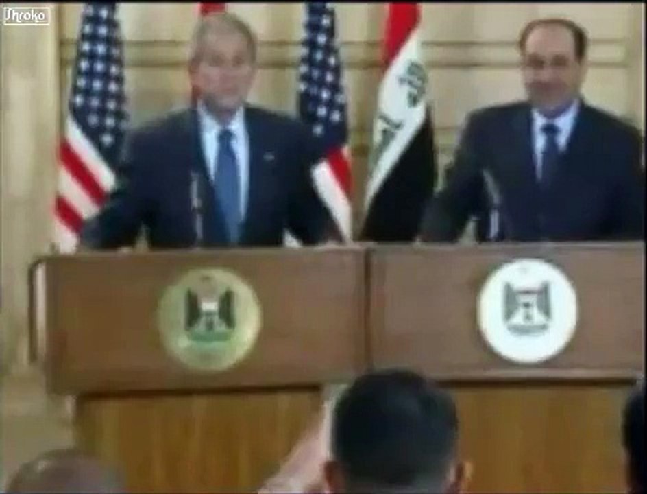 Shoes Thrown at President Bush | Shoes thrown at Bush by Iraqi Journalist Muntadar al-Zaidi