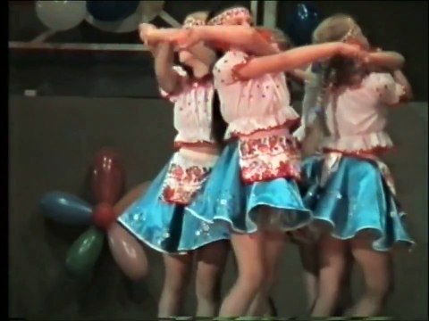 Детский танец РУШНИЧОК / Children's Dance / Ladanza de los niños