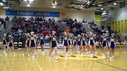 Neuqua Valley Cheerleaders