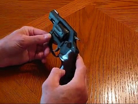 Smith&Wesson 351PD 22 magnum Revolver