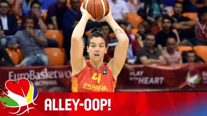 Alley-Oop finds Laura Nicholls - Serbia v Spain - EuroBasket Women 2015