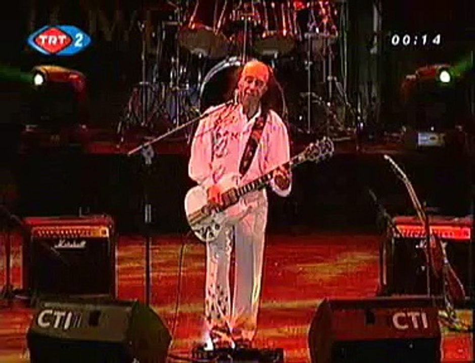 Erkin Koray 03, Aşka İnanmıyorum (2005-Yedikule Konseri)