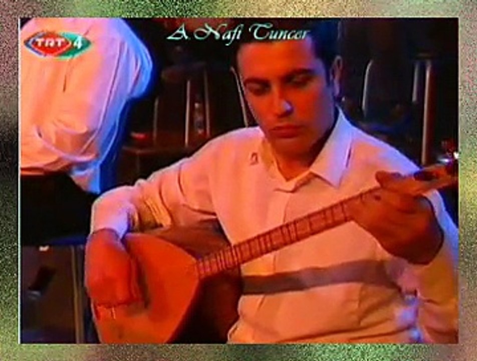 Onur ŞAN *Pencereden Kar Geliyor* (Uzun Hava)