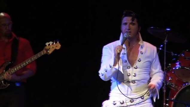 Will Debley sings 'Bridge Over Troubled Water' Elvis Week 2008