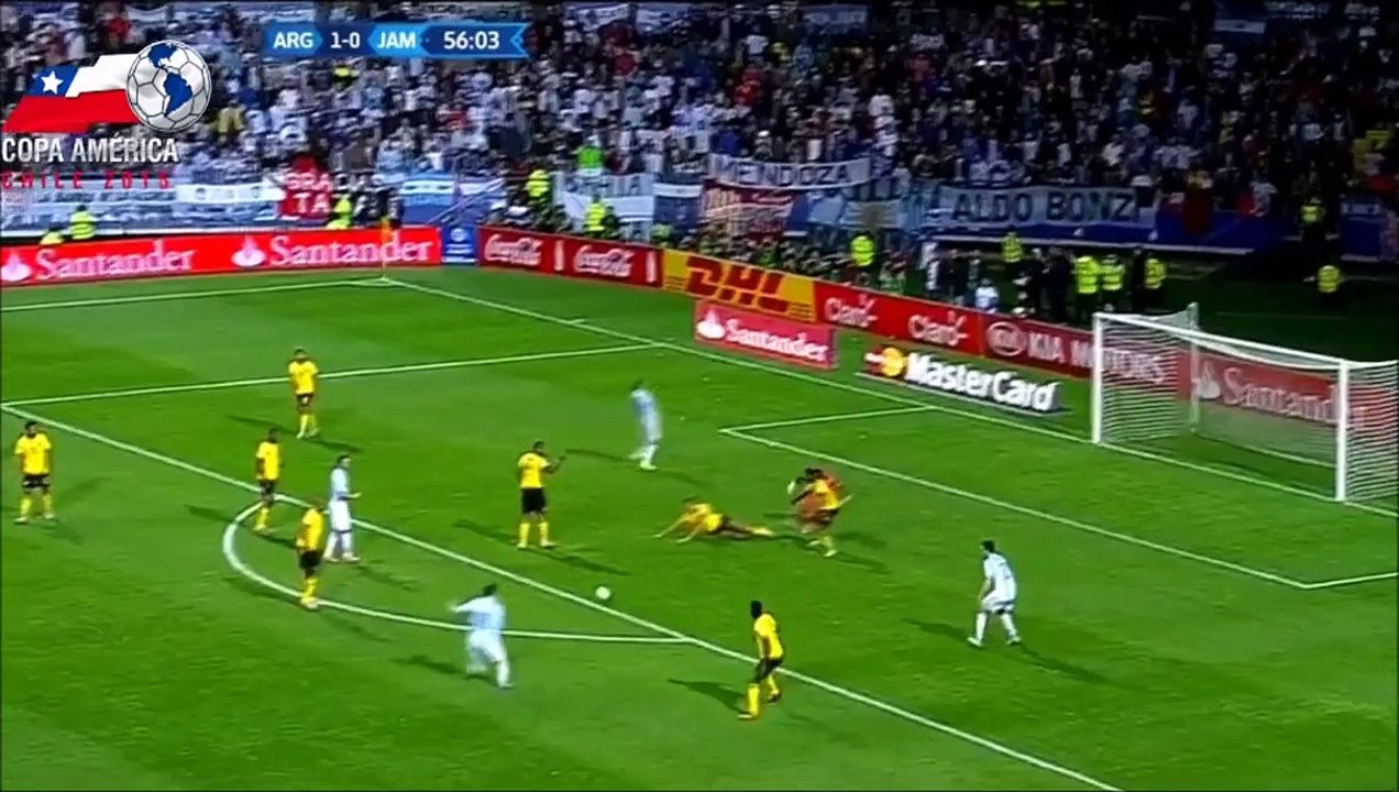 Brilliant Chip Of Lionel Messi saved by the keeper Argentina - Jamaica Copa America 2015
