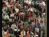 Crowd Laughing At Maria Sharapova And Shout SHUT UP!!