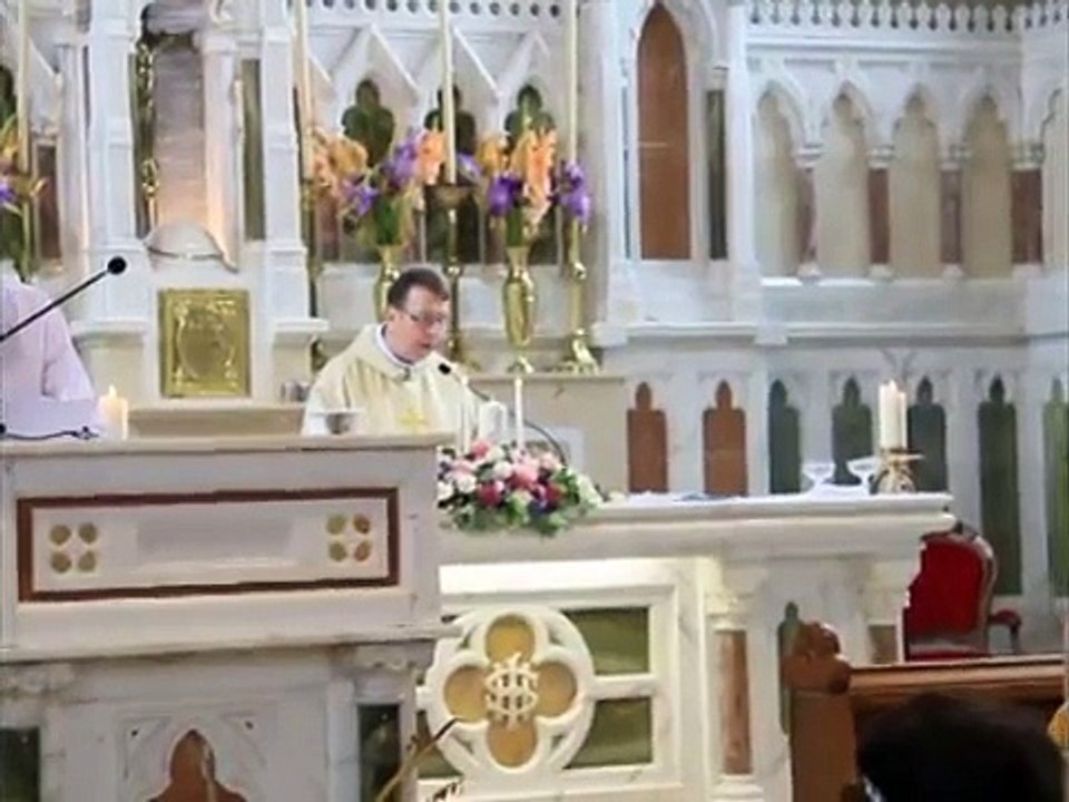 Singing Priest Fr Ray's amazing Version of eagles wings..