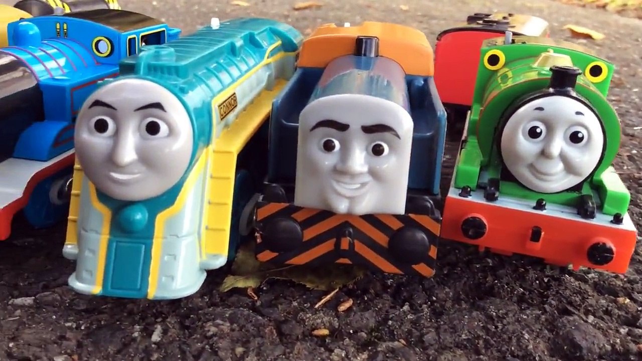 Fun toys Thomas the Tank Engine of Friends Thomas, Percy, Diesel 10, Connor, Den - video Dailymotion
