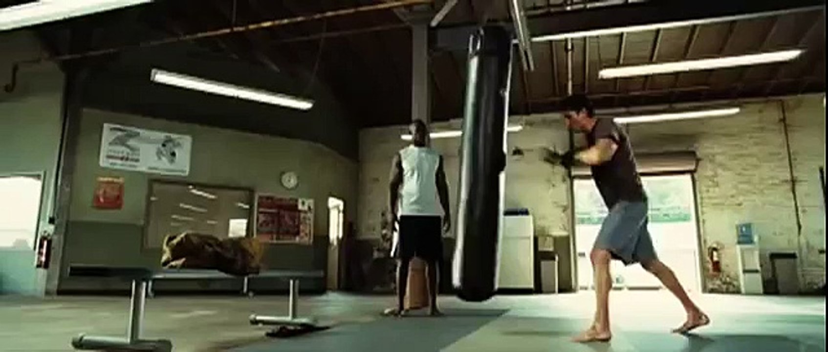 Never Back Down - Jake Tyler training #1 - video Dailymotion
