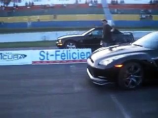 Nissan GTR vs Ford Mustang GT