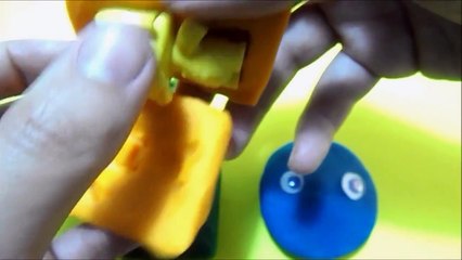 Play Doh Surprise Eggs Kinder مفاجآت المعجون بيض كندر Surprise Angry Birds Cars