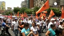 Venezuela: l'opposizione torna in piazza, solidarietà ai detenuti politici