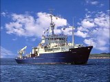 Woods Hole Oceanographic Institution retires venerable research ship