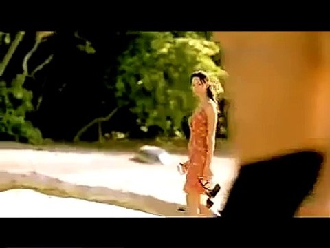 Запрещенная реклама Coca-Cola священник на пляже