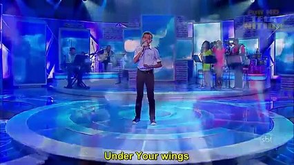 Jotta A Performing Hillsong's Still in Portuguese