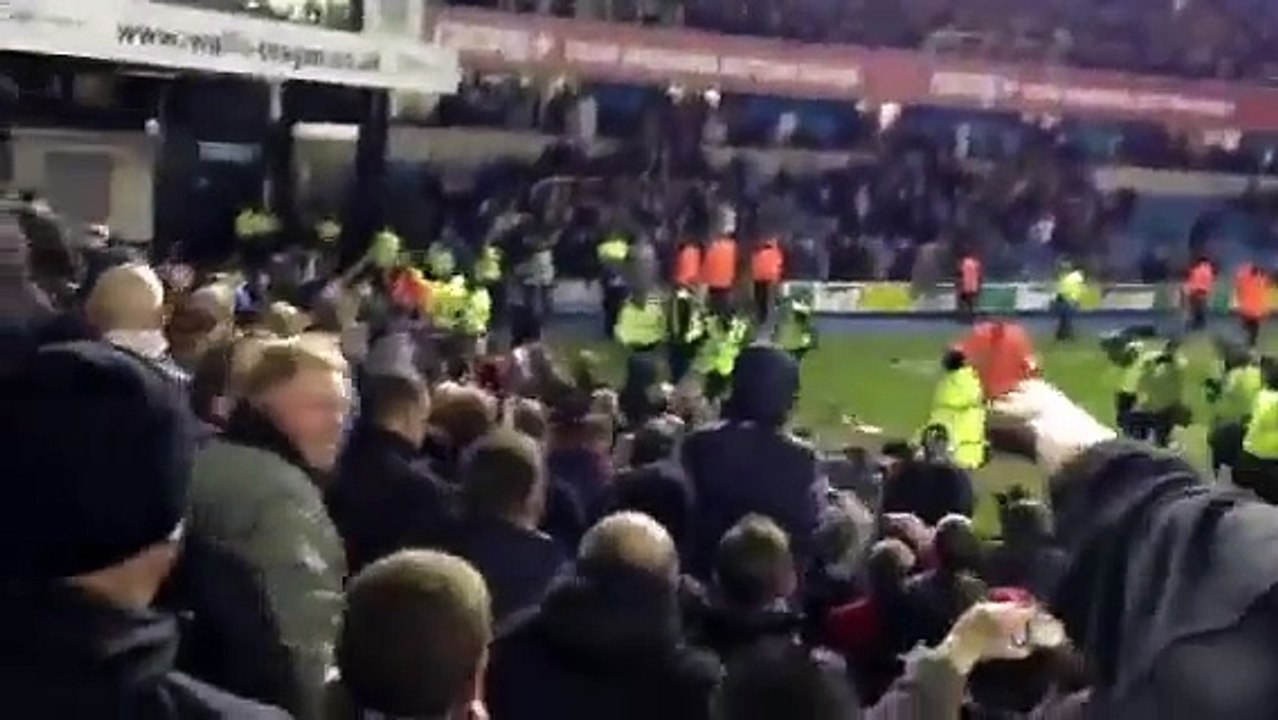 Charlton v Millwall fans fighting