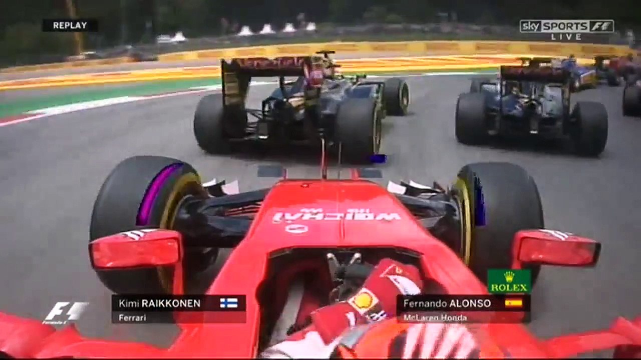 Fernando Alonso and Kimi Räikkönen Huge Crash - F1 Austrian GP 2015