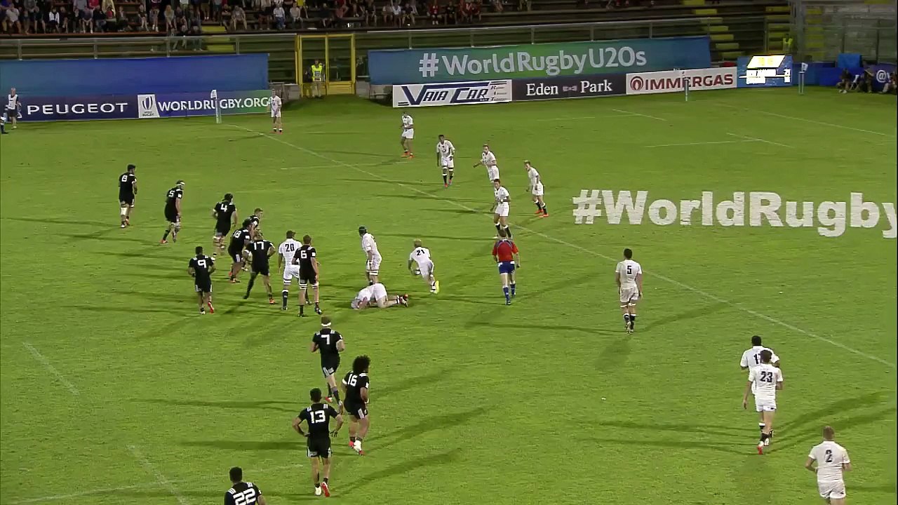 New Zealand Rugby U20 scrum-half's flying cricket catch in final !!