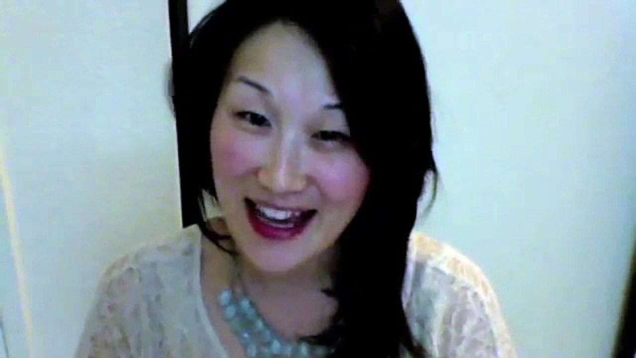 Chinese Girl sings Dil Dil Pakistan (Pakistan Independence Day