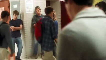 Perks of being wallflower - The Smith asleep scene