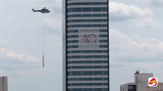Tour Incity: Pose du mât par un Super Puma