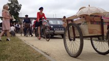 Vélo agglo rétro à Laval : une centaine
