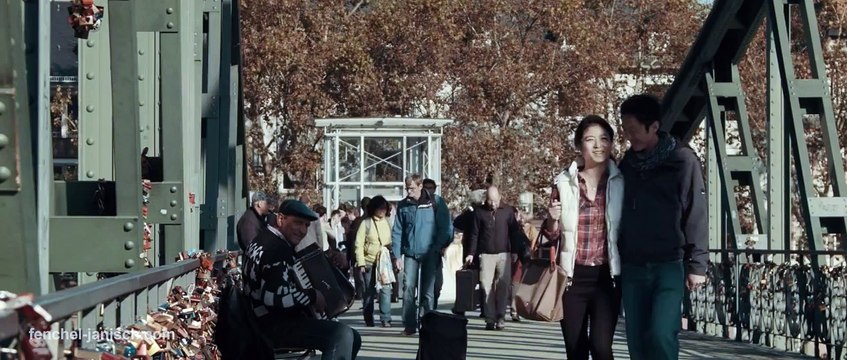 Sunny day: Color grading samples - Blackmagic Pocket Cinema Camera