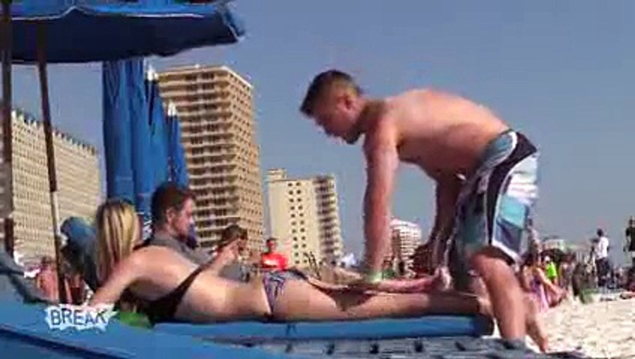 Gassy Beach Babe Prank (Spring Break Pranks)