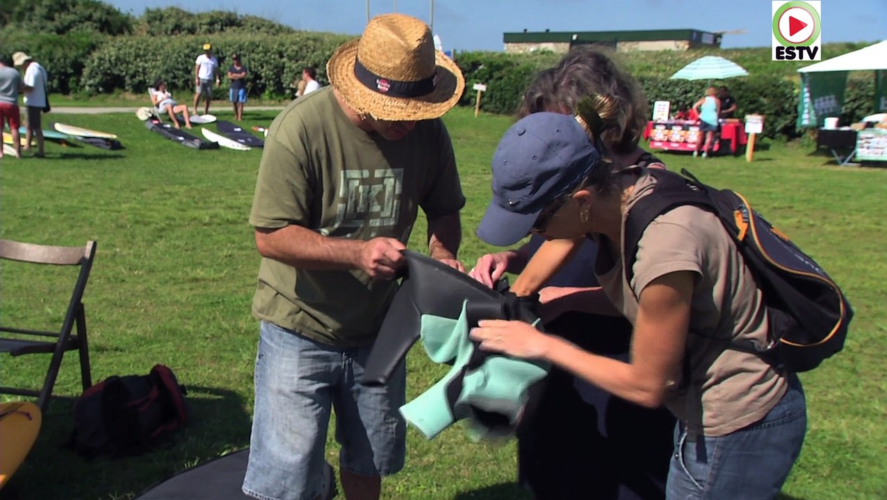 Anglet: Brocante Surf Surfrider - Euskadi Surf TV