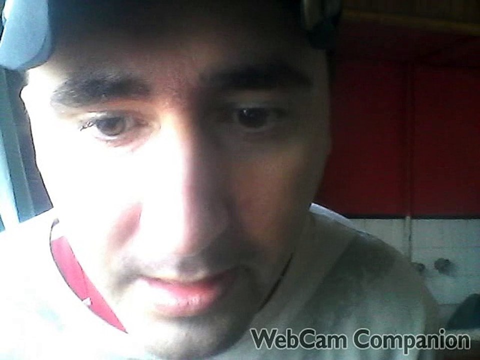 PABLO BAILANDO Y CANTANDO 2