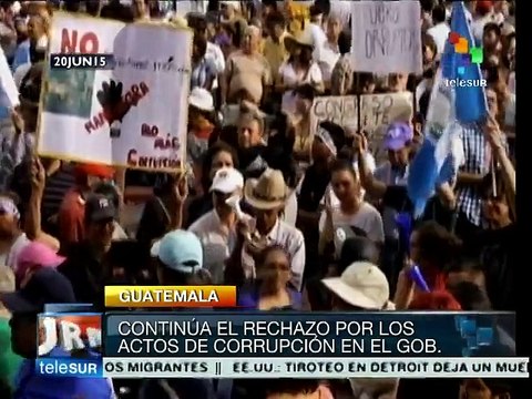 Guatemaltecos siguen en protestas para que Otto Pérez Molina renuncie