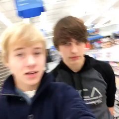 httpwww.dailymotion.comvideox2guxm4_gta-5-online-funny-moments-carrera-gta-v-ps4_fun?syndication=228326