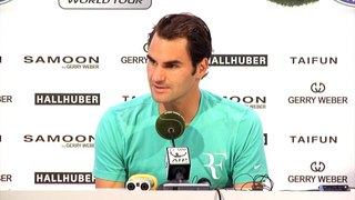 Halle: Federer zu Nole: Er kann alles machen