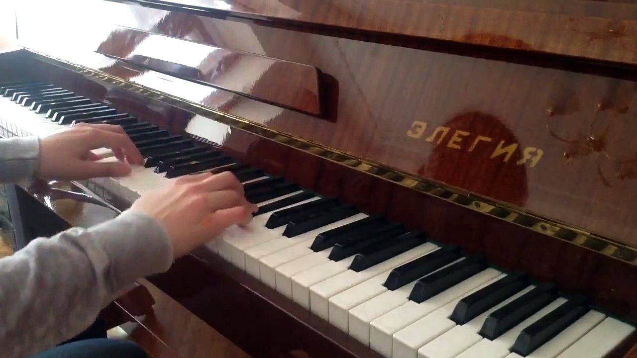 Star trek piano cover London calling and Main Theme Enterprise (Michael Giacchino)