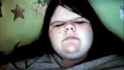 Fat Girl tries to sing