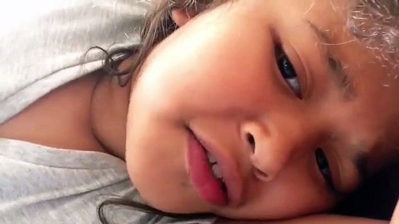 MAKING MY FNAF OC ARTWORK FINISHING MAYBE TODAY ARTWORK WILL BE UPLOADED IN A WEEK OR TWO