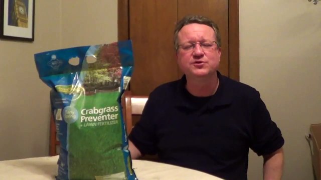 When to Apply Crabgrass Preventer - Spring Fertilizer - Crabgrass