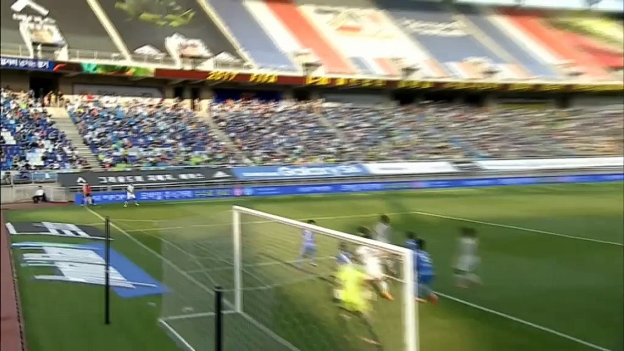 K-League: Korea do Brasil im Spitzenspiel