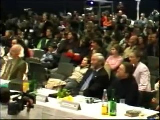 Impfung- Sinn oder Unsinn? - Anita Petek-Dimmer von Aegis 10/12