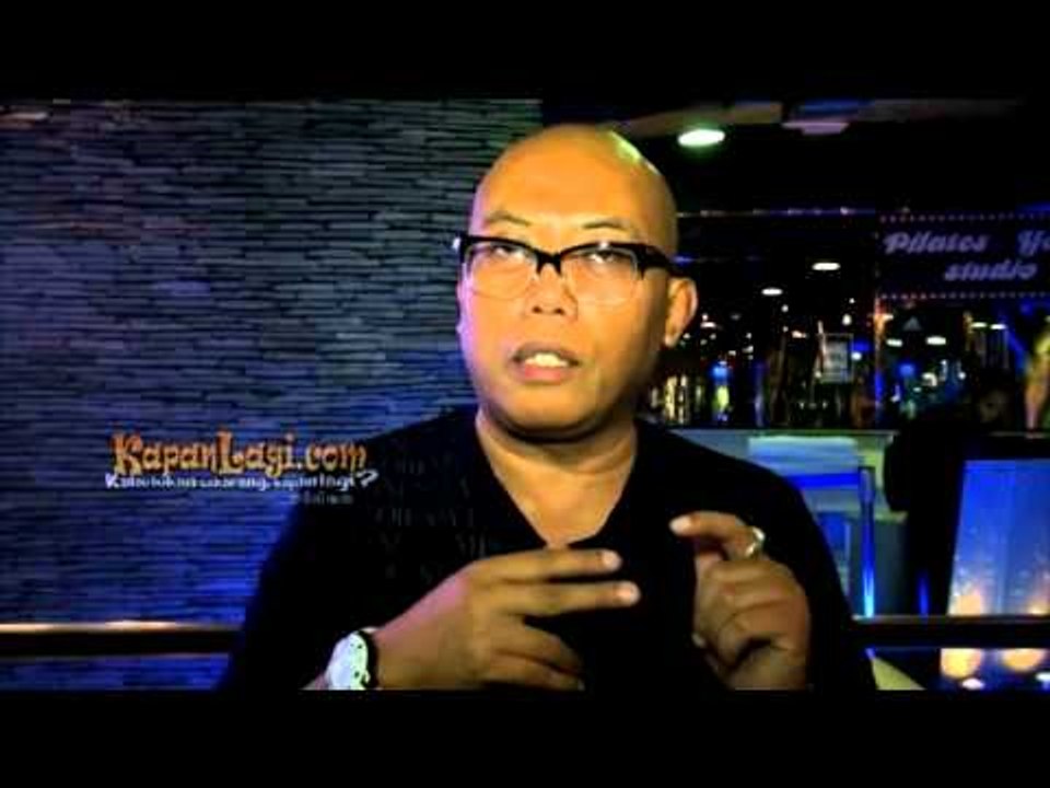 Kuntadi : Penata Rias Di Salon Menjadi Penata Rias Artist