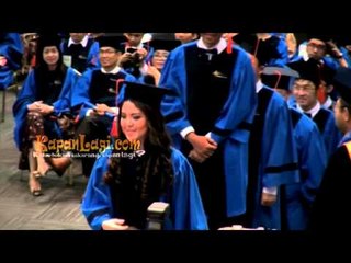 Si Bolo-Bolo Tina Toon Sudah Lulus Kuliah!