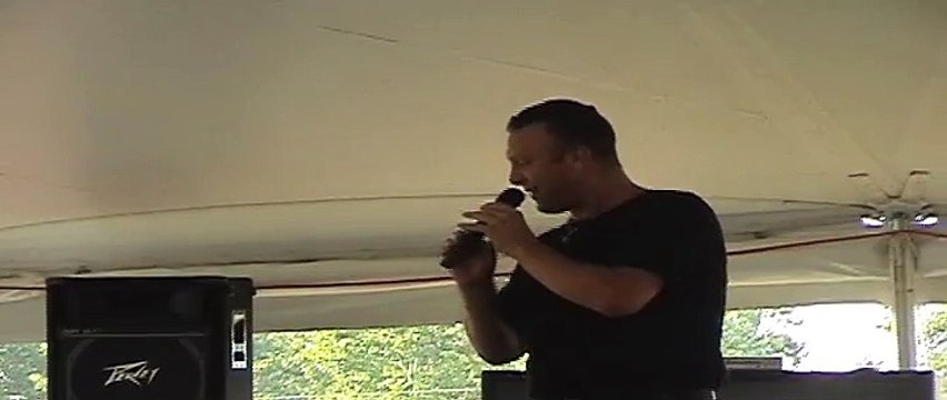 Scott Michael sings 'Swing Down Sweet Chariot' Elvis Week 2005